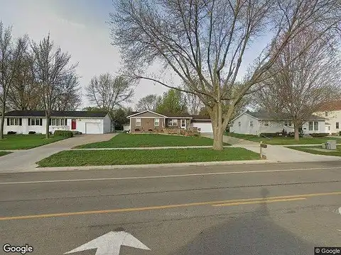 Saratoga, MARSHALL, MN 56258