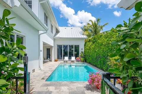 1St, NAPLES, FL 34102