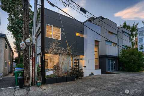 Louisa, SEATTLE, WA 98102