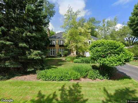 Bayside, MILWAUKEE, WI 53217