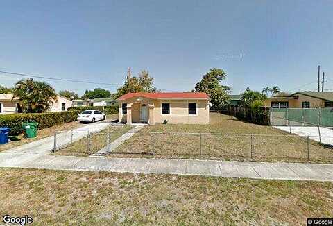 18Th, OPA LOCKA, FL 33054