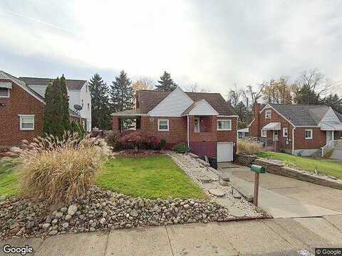 Carmella, WHITE OAK, PA 15131