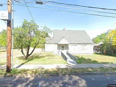 Oak, ASHLAND, OR 97520