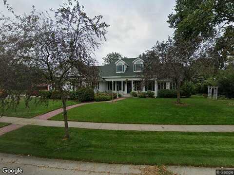 Lake Bluff, OCONOMOWOC, WI 53066