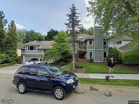 165Th, BELLEVUE, WA 98006