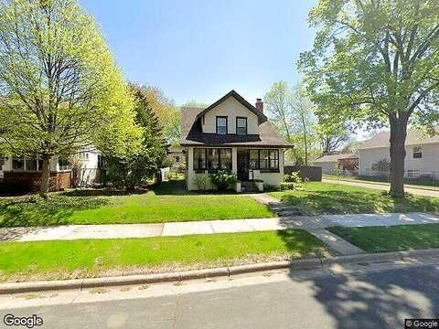 6Th, SOUTH SAINT PAUL, MN 55075