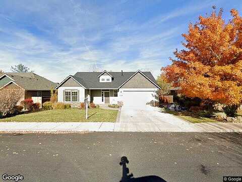 Quince, REDMOND, OR 97756