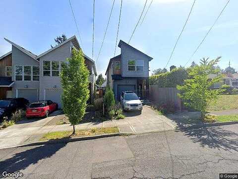 74Th, PORTLAND, OR 97213