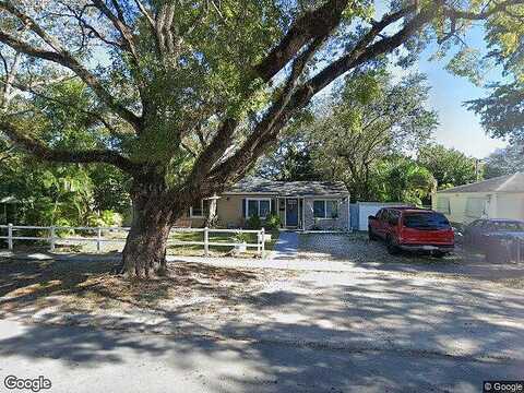 132Nd, NORTH MIAMI, FL 33161