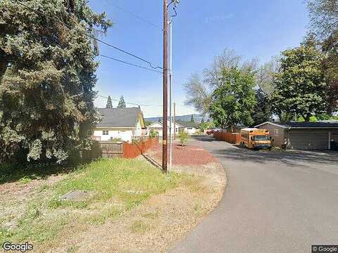 Kings, MEDFORD, OR 97501