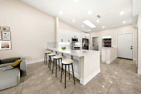 Pointe Pleasant, DELRAY BEACH, FL 33484