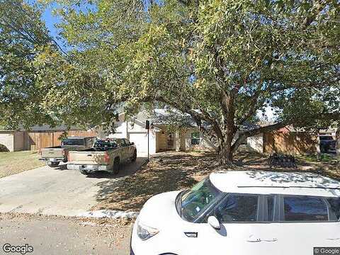 Crownhill, PLEASANTON, TX 78064