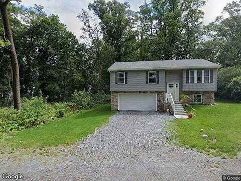 Middle, PLEASANT GAP, PA 16823