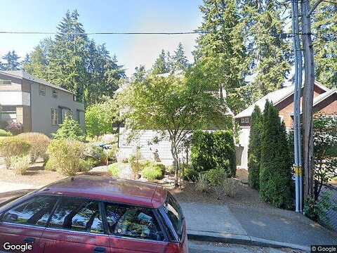 81St, KENMORE, WA 98028
