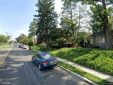 Burmont, DREXEL HILL, PA 19026