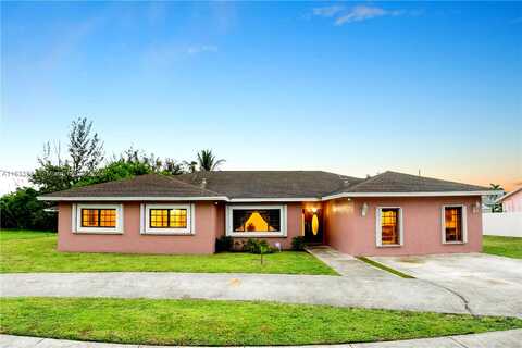 39Th, OPA LOCKA, FL 33054