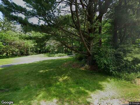 Circle, OCONOMOWOC, WI 53066