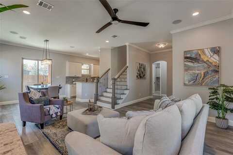 Wayne, VAN ALSTYNE, TX 75495