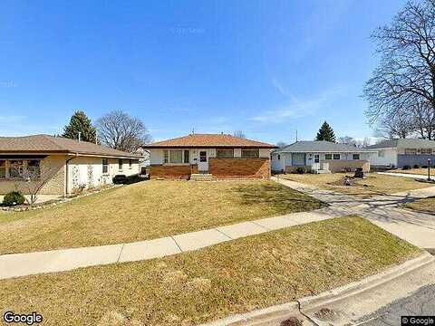 21St, MILWAUKEE, WI 53221