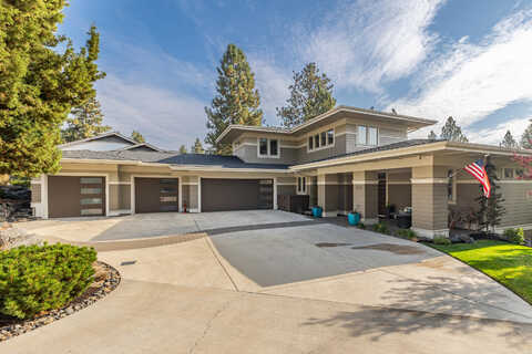 Lolo, BEND, OR 97703
