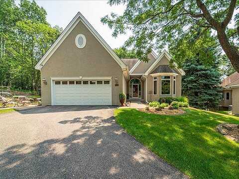 Chateau, BURNSVILLE, MN 55306