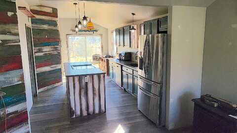 Barnes, PRINEVILLE, OR 97754