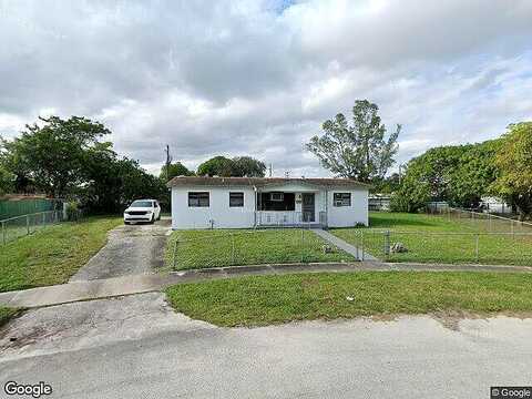 206Th, MIAMI GARDENS, FL 33056