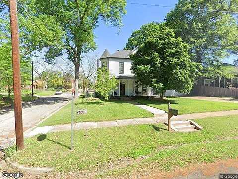 E Pine St, Palestine, TX 75801