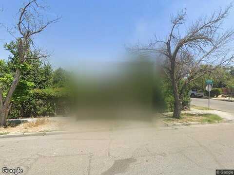S 4Th St, Fresno, CA 93702