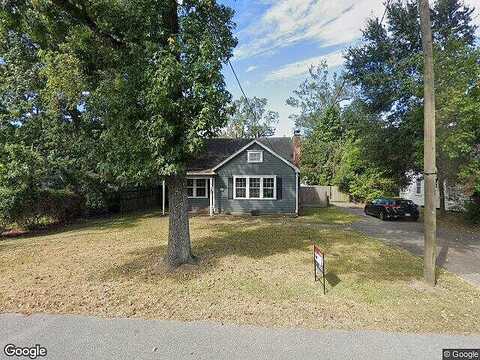 East, BEAUMONT, TX 77706