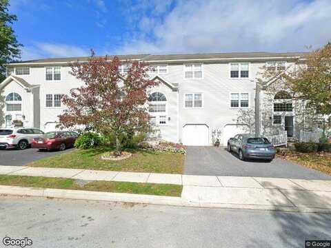 Spring Knoll, HARRISBURG, PA 17111