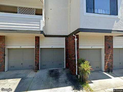 Village, SAN RAFAEL, CA 94903