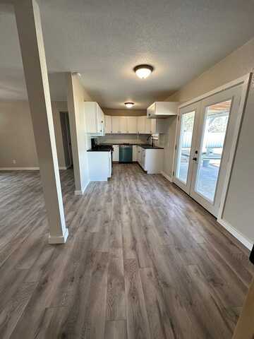 10Th, ANDREWS, TX 79714