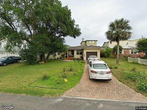 1St, FERNANDINA BEACH, FL 32034