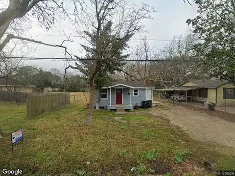 9Th, ALVIN, TX 77511