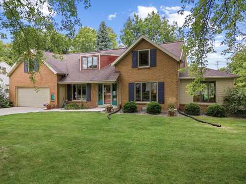 Maple, FOND DU LAC, WI 54935