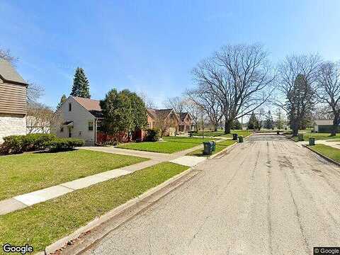 Maple, FOND DU LAC, WI 54935