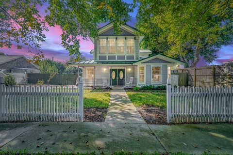 Emm Lou, DESTIN, FL 32541