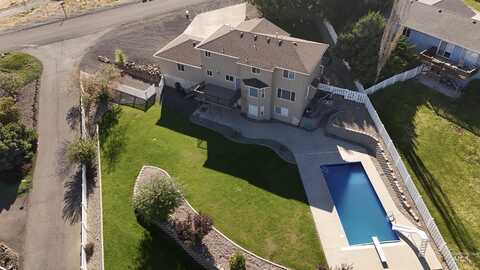Dove, CLARKSTON, WA 99403