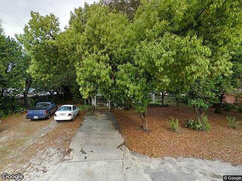 Walker, THONOTOSASSA, FL 33592