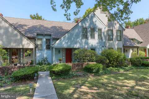 Peggy, HUMMELSTOWN, PA 17036