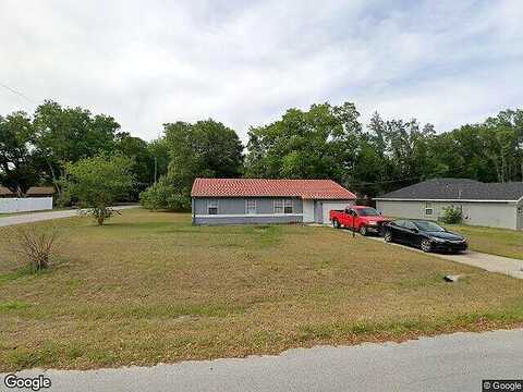 Pine Circle, OCALA, FL 34472