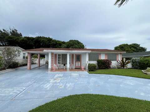 31St, RIVIERA BEACH, FL 33404