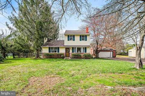 Walnut, COLMAR, PA 18915