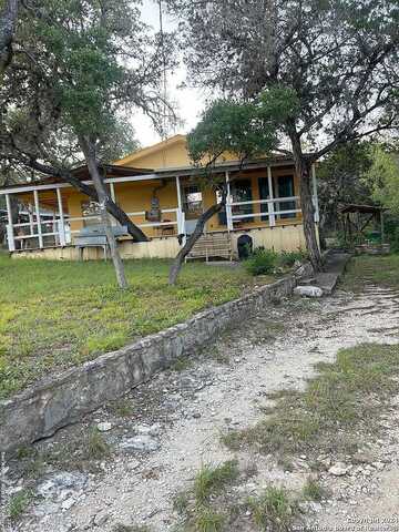 Park Road 37, LAKEHILLS, TX 78063