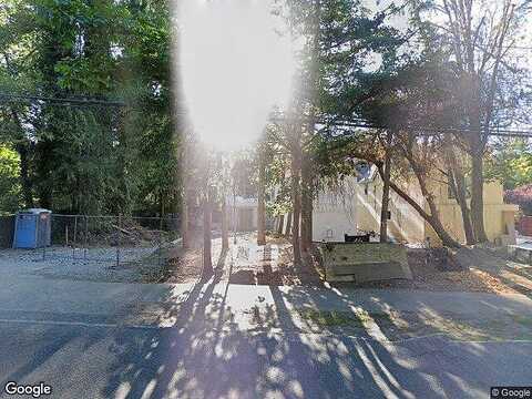 140Th, BELLEVUE, WA 98005