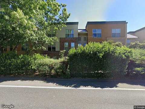 Ne Carillion Dr, Hillsboro, OR 97124