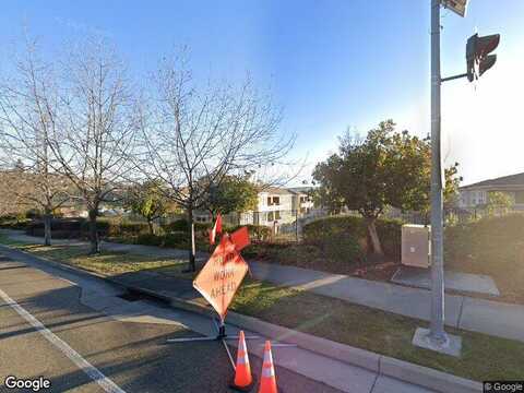 Moon Cir, Folsom, CA 95630