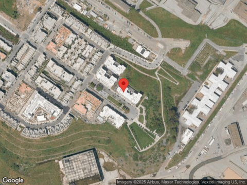 Innes Ct, San Francisco, CA 94124