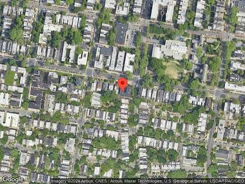 Spruce St, Philadelphia, PA 19104